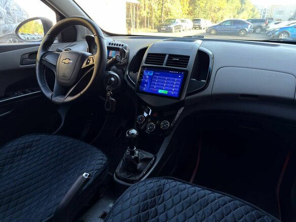 2012 Chevrolet Aveo II, красный, 485000 рублей - вид 14