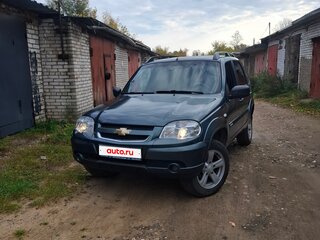 2013 Chevrolet Niva I Рестайлинг, серый, 600000 рублей, вид 2