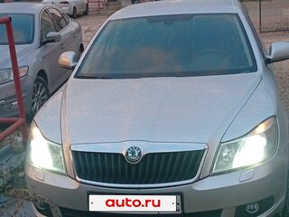 2011 Skoda Octavia DSG7 II (A5) Рестайлинг, серебристый, 900000 рублей, вид 1