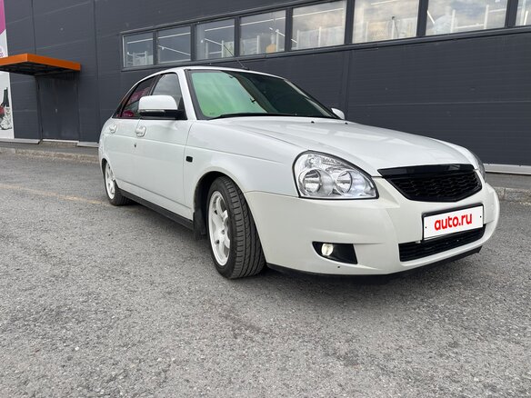 2012 Lada (ВАЗ) Priora I, белый, 495000 рублей - вид 4