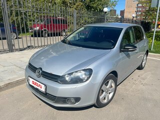 2011 Volkswagen Golf VI, серебристый, 800000 рублей, вид 2