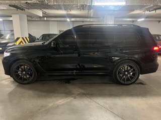 2019 BMW X7 40i I (G07), чёрный, 8700000 рублей, вид 3