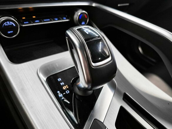 2022 Geely Coolray I, серебристый, 1299000 рублей - вид 17