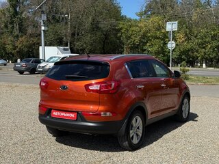 2012 Kia Sportage III, оранжевый, 1400000 рублей, вид 4