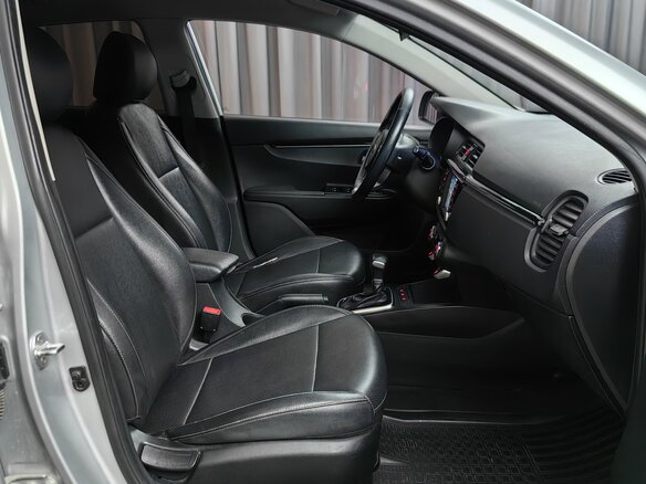 2018 Kia Rio X-Line IV, серебристый, 1564000 рублей - вид 7