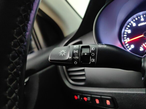 2018 Kia Rio IV, синий, 1325000 рублей - вид 20