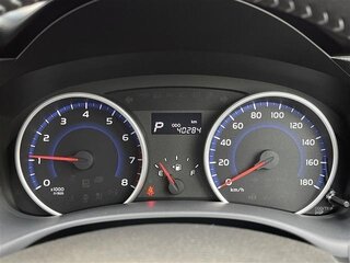 2017 Toyota Wish II Рестайлинг, белый, 1217000 рублей, вид 4