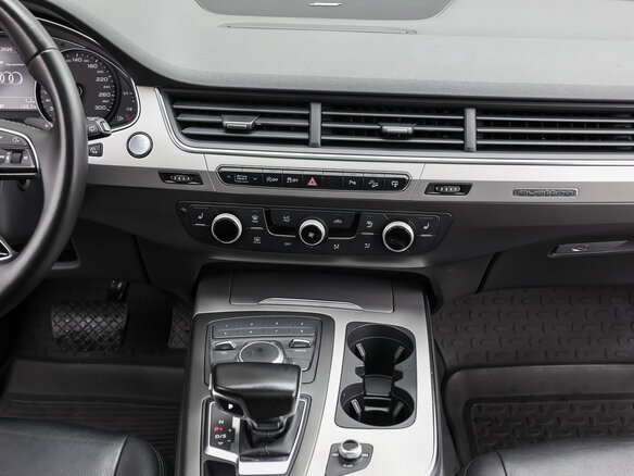 2016 Audi Q7, белый - вид 14