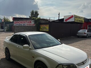 2000 Honda Torneo, белый, 519000 рублей, вид 2