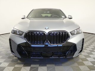 2026 BMW X6 40i III (G06) Рестайлинг, серебристый, 14777193 рублей, вид 2
