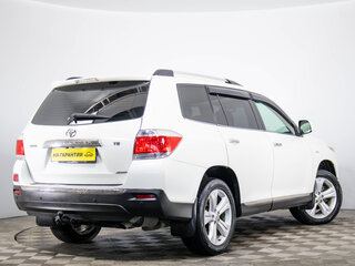 2011 Toyota Highlander II (XU40) Рестайлинг, белый, 1909000 рублей, вид 4