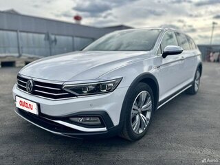 2020 Volkswagen Passat Alltrack B8 Рестайлинг, белый, 3000000 рублей, вид 1