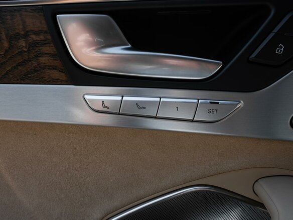 2015 Audi A8 Long III (D4) Рестайлинг, чёрный, 2680000 рублей - вид 28