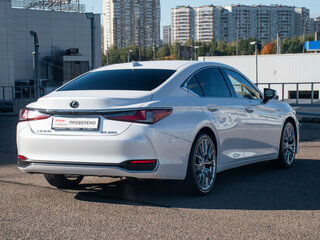 2018 Lexus ES 250 VII, белый, 3548000 рублей, вид 5