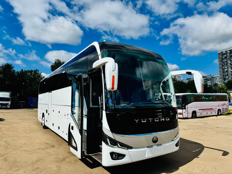 2026 Yutong ZK6128H, белый, 17500000 рублей, вид 2