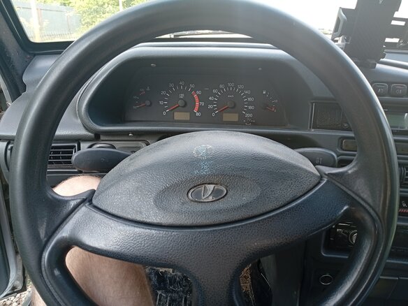 2001 Lada (ВАЗ) 2115, серебристый, 90000 рублей - вид 8