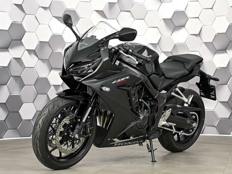 2023 Honda CBR 650R, чёрный, 1029000 рублей, вид 2