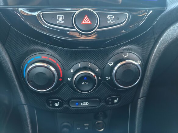 2016 Hyundai Solaris I Рестайлинг, синий - вид 11