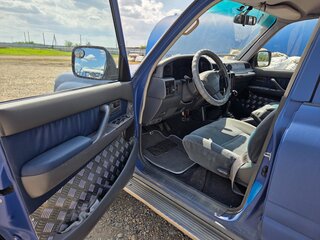 1996 Toyota Land Cruiser 80 Series Рестайлинг, синий, 2300000 рублей, вид 5