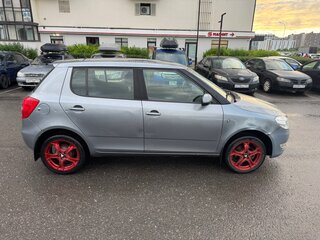 2012 Skoda Fabia II Рестайлинг, серый, 500000 рублей, вид 2