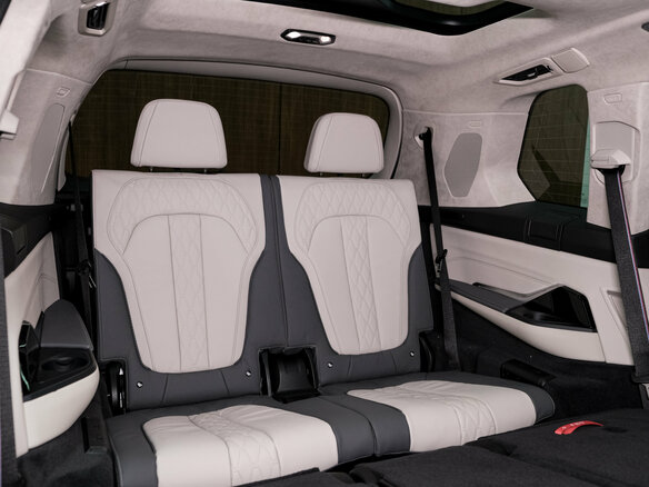 2026 BMW X7 40d I (G07) Рестайлинг, серый, 18700000 рублей - вид 29