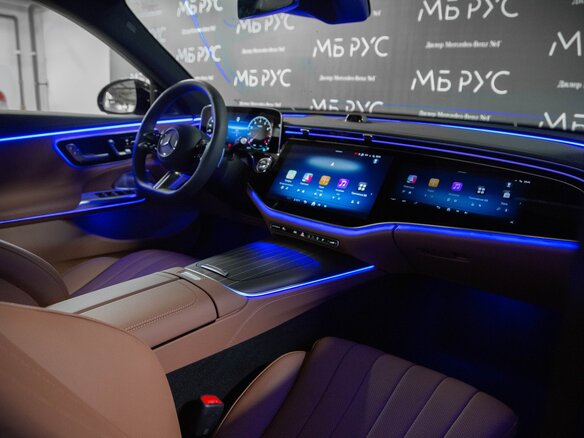2026 Mercedes-Benz E-Класс 300 VI (W214, S214), чёрный - вид 22