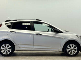 2012 Hyundai Solaris I, серебристый, 470000 рублей, вид 5