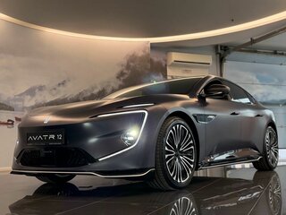 2026 Avatr 12, фиолетовый, 7990000 рублей, вид 2