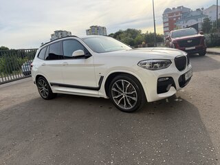 2019 BMW X3 20d xDrive III (G01), белый, 3950000 рублей, вид 3