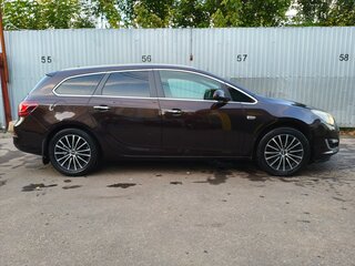 2012 Opel Astra J Рестайлинг, коричневый, 650000 рублей, вид 3