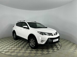 2013 Toyota RAV4 IV (XA40), белый, 1650000 рублей, вид 3