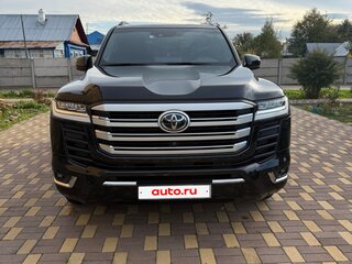 2023 Toyota Land Cruiser 300 Series, чёрный, 11599000 рублей, вид 2
