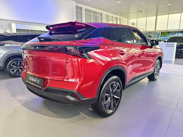 2026 Omoda C5 II, красный, 2901000 рублей - вид 5