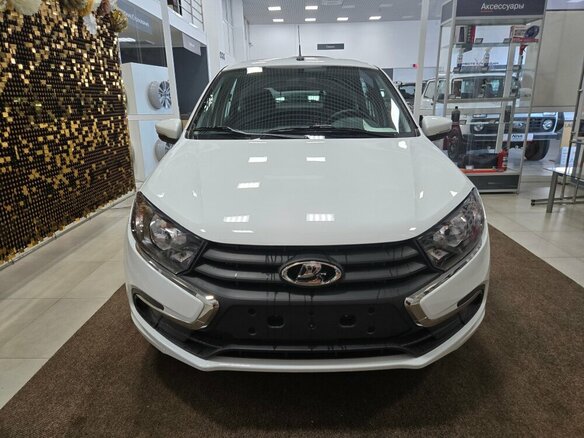 2026 Lada (ВАЗ) Granta I Рестайлинг, белый, 1218000 рублей - вид 1