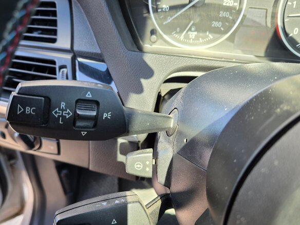 2009 BMW X5 30d II (E70), серебристый, 1700000 рублей - вид 15