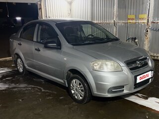 2011 Chevrolet Aveo I Рестайлинг, серебристый, 385000 рублей, вид 3