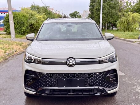 2026 Volkswagen Tiguan L Pro III (China Market), серый, 4290000 рублей, вид 2