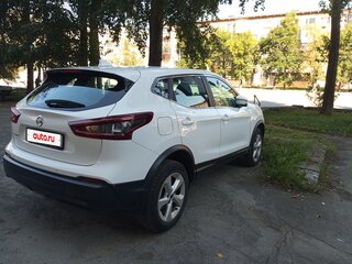 2021 Nissan Qashqai II Рестайлинг, белый, 1750000 рублей, вид 2