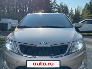 2013 Kia Rio III, бежевый, 760000 рублей, вид 5