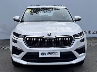 2025 Skoda Kodiaq I Рестайлинг, белый, 3422000 рублей, вид 2