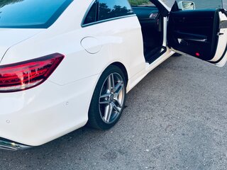 2016 Mercedes-Benz E-Класс 200 IV (W212, S212, C207) Рестайлинг, белый, 2600000 рублей, вид 3