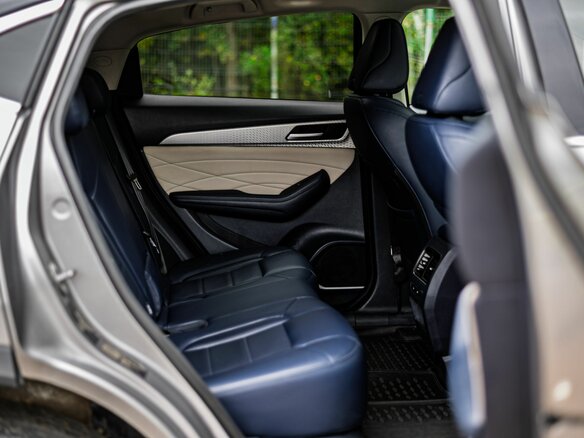 2023 Haval F7x I Рестайлинг, серый, 1570000 рублей - вид 14