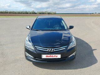 2015 Hyundai Solaris I Рестайлинг, чёрный, 730000 рублей, вид 2