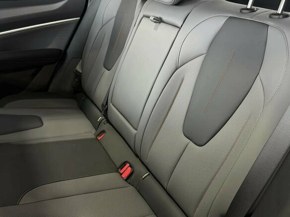 2026 Geely Cityray, серебристый, 2954990 рублей - вид 13