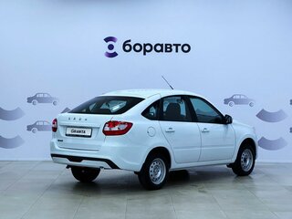 2026 Lada (ВАЗ) Granta I Рестайлинг, белый, 1093000 рублей, вид 4