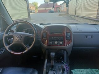 2002 Mitsubishi Pajero III, серый, 850000 рублей, вид 5