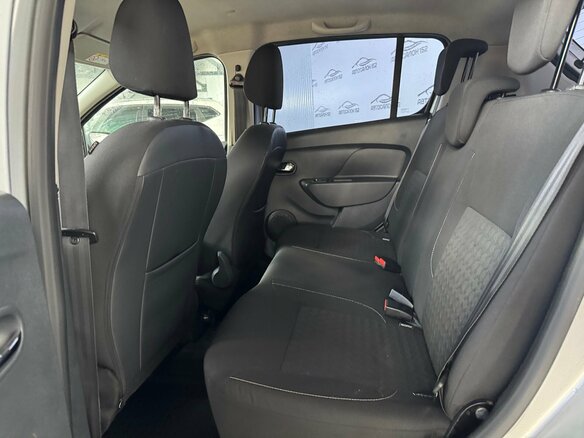 2015 Renault Sandero II, серебристый, 599000 рублей - вид 5