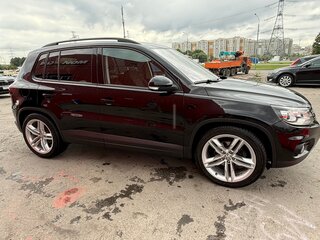2013 Volkswagen Tiguan I Рестайлинг, чёрный, 1500000 рублей, вид 4