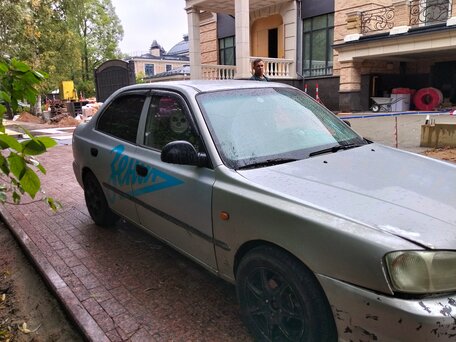 2008 Hyundai Accent ТагАЗ II, серебристый, 130000 рублей, вид 2