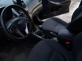 2014 Hyundai Solaris I Рестайлинг, коричневый, 950000 рублей, вид 5